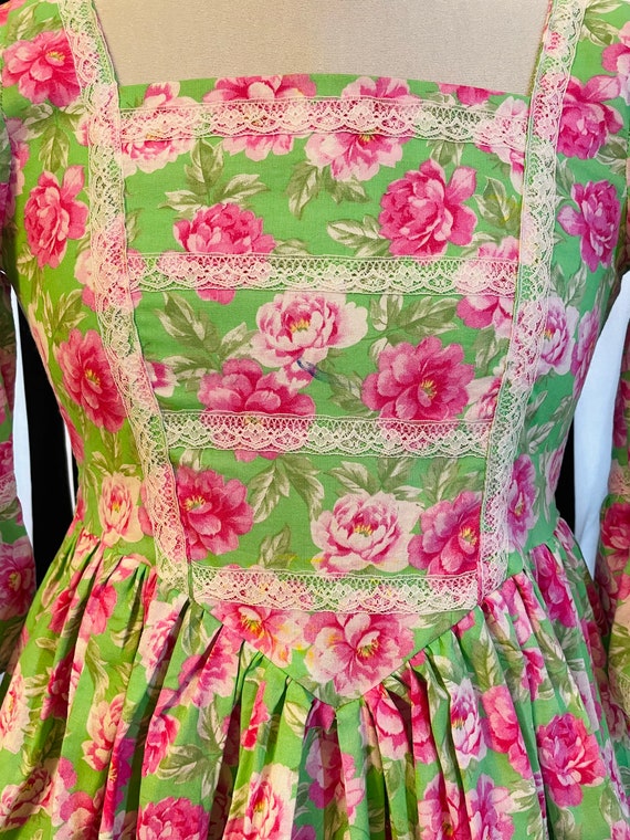 Vintage Prairiecore Calico Pink & Green Floral Be… - image 4