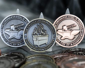 Dumpster Fire Challenge Coin – grappig kantoorcadeau, pensioen prop cadeau, gesmede metalen munt, cadeauzakje en etui inbegrepen
