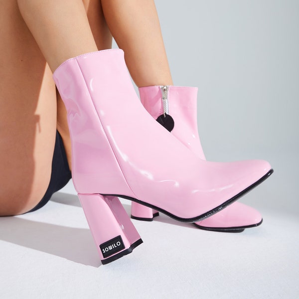 Bottes femmes/Bottes en cuir verni/Bottes design/Bottes/Bottes roses/Bottes femme/Bottes d’hiver roses/Bottes femmes roses/Chaussures Barbie/Bottes Barbie