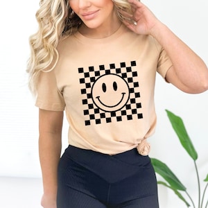 Trendy Womens Tshirt for Girls Teens Happy Face Shirt With Smile Face T Shirt Streetwear Happy Smile Pocket Smiling face Grid Gift