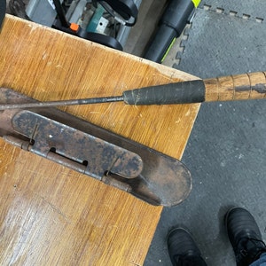Antique clay target thrower
