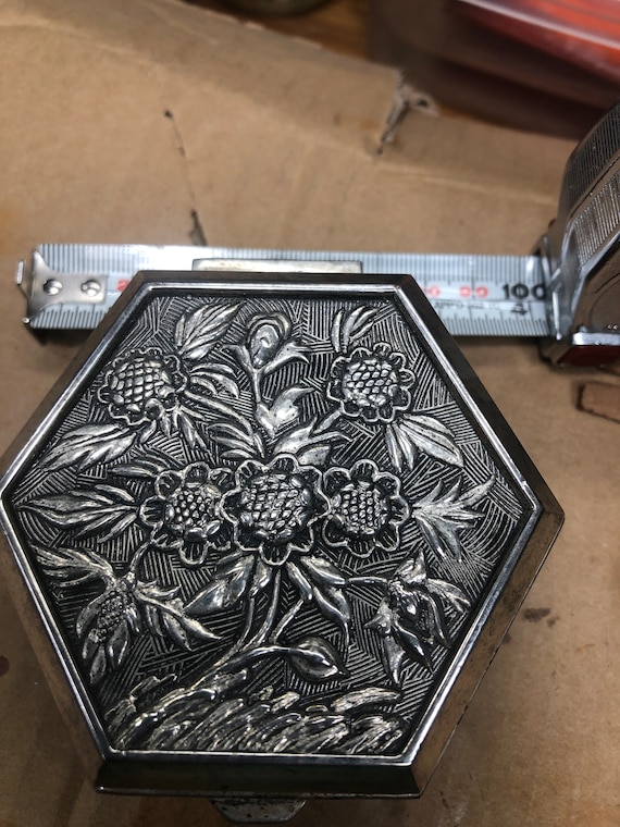 Vintage hexagonal silver flower embossed miniatur… - image 2