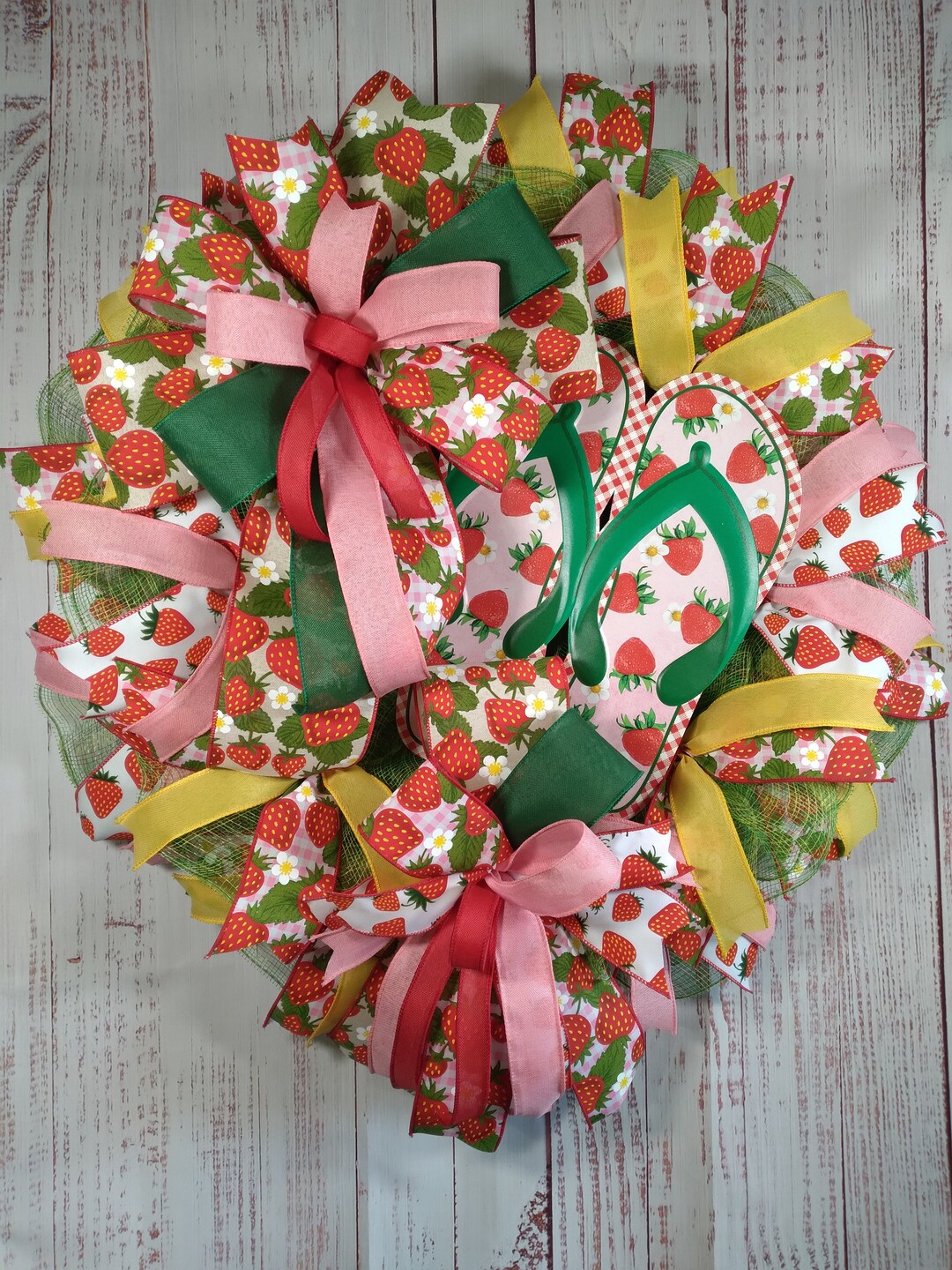 Strawberry Deco Mesh Wreath, Summer Wreath for Front Door, Flip Flop ...