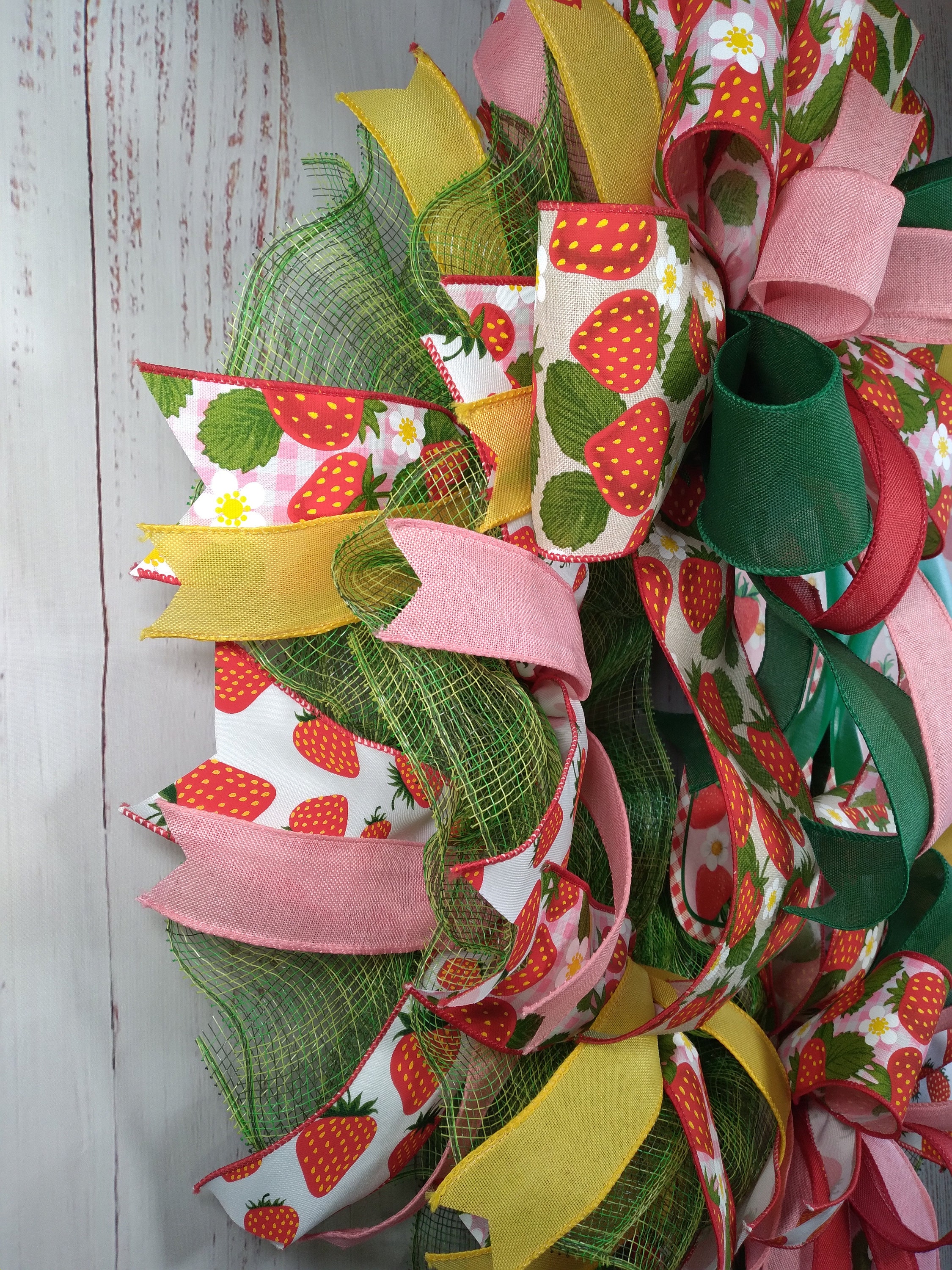 Strawberry Deco Mesh Wreath, Summer Wreath for Front Door, Flip Flop ...
