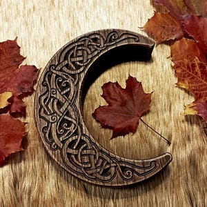 Elder Futhark Völva Runes - Etsy