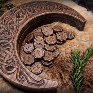 Elder Futhark Völva-runen