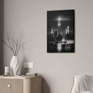 Captivating Empire State Building Nightscape: Minimalist New York City Canvas Print for Modern Wall Art Decor