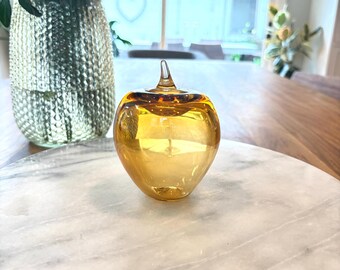 Amber Glass Apple Paperweight, Vintage Style Glass Apple Decor, Teacher Gift, Blown Glass Fruit, Desk Decor, Fall Home Accent