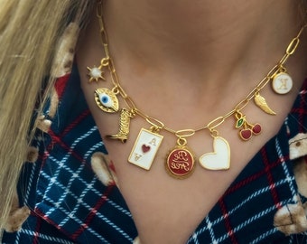 Collier à breloques personnalisé, collier à breloques de style rouge, collier à breloques lettre initiale, bijoux histoire personnalisés, cadeaux pour elle, cadeau d'anniversaire