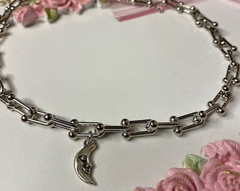 Mond Smiley Gesicht Halskette, klobige Kette mit Mond Charm Halskette, himmlische Halskette, Geburtstagsgeschenk, Charm Halsketten, Geschenk für Sie