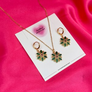Collier Anastasia Together in Paris,Anya Romanov,Once Upon a December,Boucles d'oreilles Anastasia,Collier Anastasia,Cadeau pour elle image 3