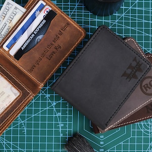 Customized Wallet, Men&#39;s Leather Wallet, Custom Birthday Gift for Him, Wallet for Men, fathers day Gift for Husband, Graduation Gift Ideas