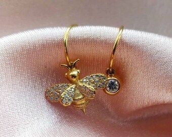 Bee Dangle Earrings, Bumble Bee Drop Earrings, Gold Bumblebee Earrings, Beekeeper Earrings, Gold Honeybee Earrings, CZ Bee Earrings