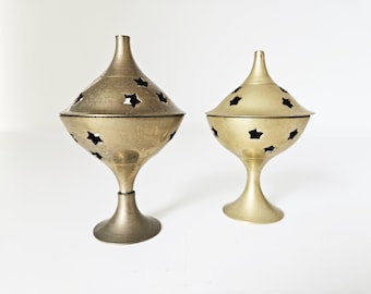 Set of 2 Vintage Brass Incense Burners | Star Cut-Out Design | Boho Spiritual Decor | 8.5cm / 3.3in