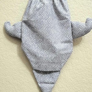 Soporte para bolsas de la compra con forma de pollo caprichoso grey