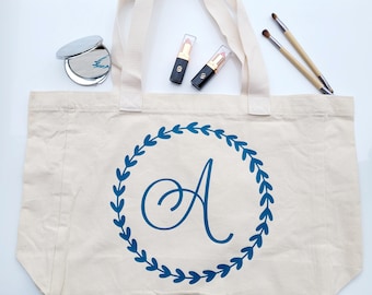 Personalized Tote Bag Monogram Canvas Bag Initial Tote Bag Gift Bridal Party Bags Travel Beach Bag Tote Bridesmaid Gift Bag Custom Bag Name