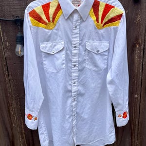 OOAK Custom embroidered sunshine flowers Reworked   Vintage Pearl snap sheplers  western Shirt-S