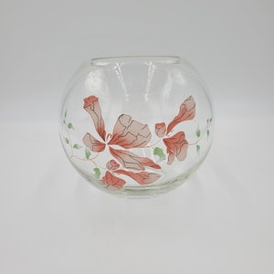 Glass Fish Bowl with Asian Lotus Flower Design