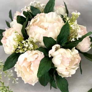 Flower ball centerpiece, flower ball arrangement, Wedding Centerpiece for tables, wedding table centerpiece, wedding decor, Centerpieces