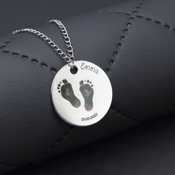 Kette Fußabdruck deines Babys mit Gravur Name und Geburtsdatum, Geschenk Mama, Geschenk Geburt