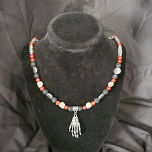 Skeleton Hand Necklace (1)