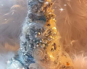 Recycled Beaded - Embellished, Vintage & Junk Jewellery Christmas Tree