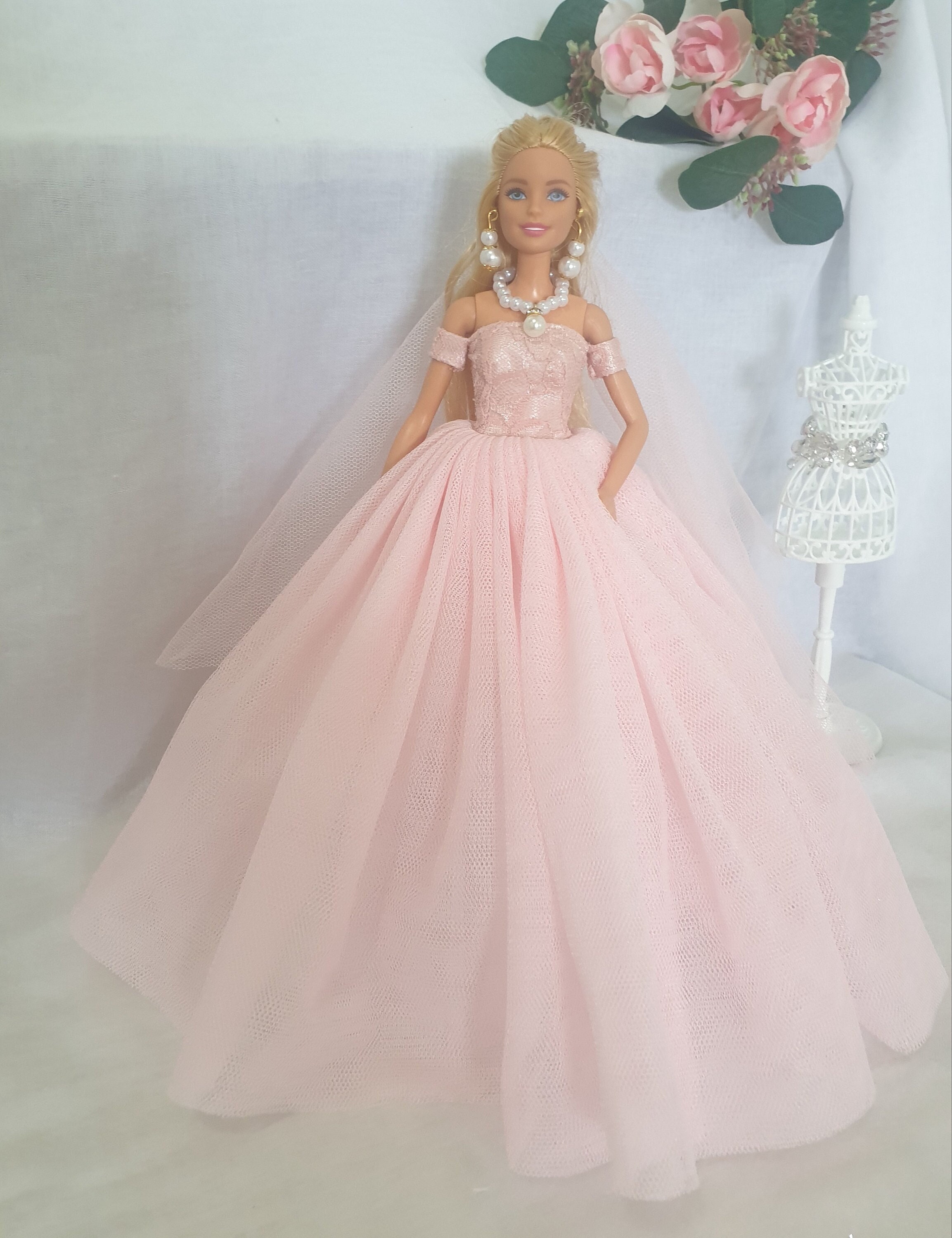 Barbie Clothes Alexis Pink off the Shoulder Wedding Dress - Etsy Barbie Clothes Alexis Pink off the Shoulder Wedding Dress - Etsy