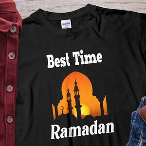 Ramadan Mubarak T-Shirt, Ramadan Kareem, Happy Ramadan Gift T-shirt for Him or Her, Islamic Shirt
