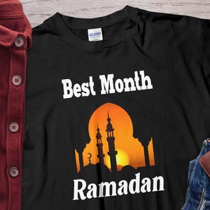 Ramadan Mubarak T-Shirt, Ramadan Kareem, Happy Ramadan Gift T-shirt for Him or Her, Islamic Shirt