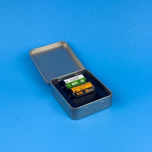 Metal/Tin Film Case for 3x 35mm Film Rolls
