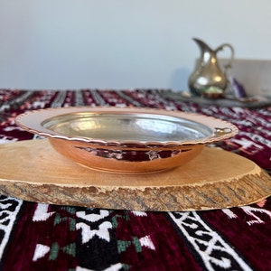 Handmade Hammered Copper Bowl: Kitchen Serving Plate