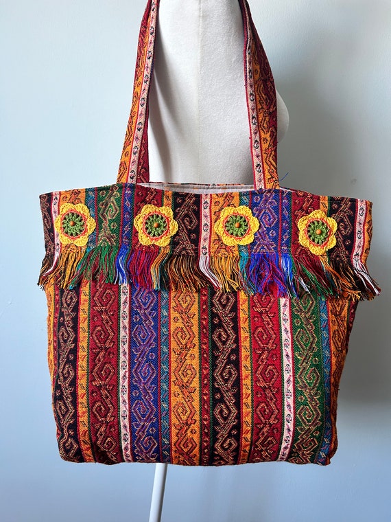 Handmade Kurdish Textile Tote Bag: Crochet Detail, Cotton  display picture 1