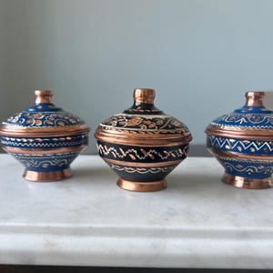 Small Copper Bowl Handmade (engraved & hand painted), 7th Anniversary Gift, Ring Dish, Home Decoration, Copper Art,