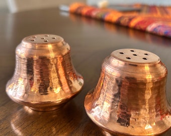 Copper Salt & Pepper Shaker, Set of 2, Handmade Hammered Copper, Kitchen Decor, Housewarming Gift, Pure Copper