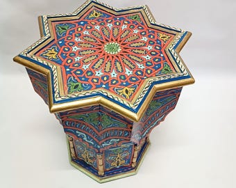 Hnadmade Handmade Moroccan Coffee Table: Boho Chic Hexagonal Accent Table (56cm)