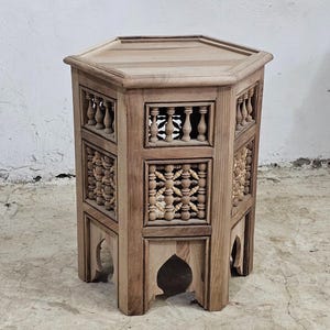Oriental side table Afritoart  round, coffee table carved by Moroccan Wood | Moroccan style tea table sofa table coffee table, corner table