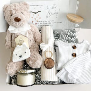 Caixa de presente de luxo neutra em termos de gênero para mães e bebês, caixa de presente para novos pais, presentes para recém-nascidos, menino e menina, cesta de presente para novas mães, presente para mães e bebês