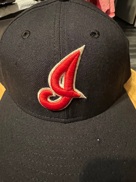 Cleveland Indians Fitted Hat 