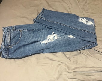 Forever 21 Destressed Look Jeans