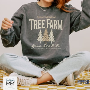 Christmas Tree Farm Comfort Colors Sweatshirt, Farm Fresh Christmas Sweater, Vintage Style Holiday Shirt , Womens Winter Cozy Crewneck Shirt