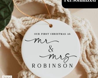 Enfeite Sr. e Sra., Decoração para Nosso Primeiro Natal de Casados, Lembrança Personalizada para Recém-Casados, Presente de Natal Personalizado para Casais Recém-casados