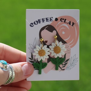 Daisy Dangle Earrings, Handmade Polymer Clay Earrings