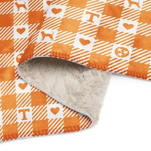 Custom Color Tennessee Sherpa Blanket, TN Gingham Plaid Throw Blanket, Fuzzy Faux Fur Blanket, Gift for TN fan