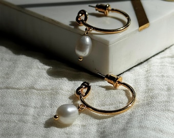 Pendants d'oreilles en perles et perles Coquette | Boucles d'oreilles délicates en or | Bijoux géométriques minimalistes | Esthétique propre fille | Cadeau pour elle
