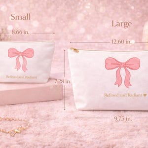 Rosa rosett accessoarpåse, raffinerad och strålande sminkväska, feminin sminkväska, kokett estetisk resepåse, present till henne bild 6