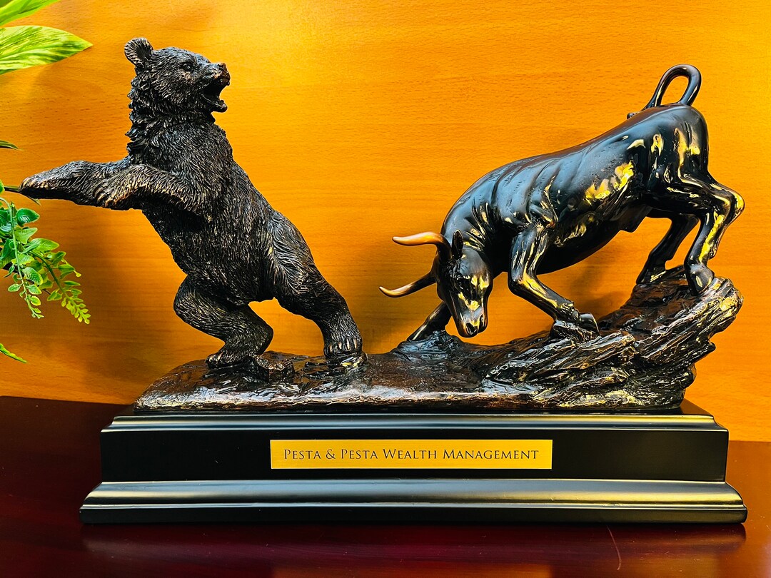 Sculpture Bronze D. Mazzone – Taureau Et Ours De Wall Street – Signée