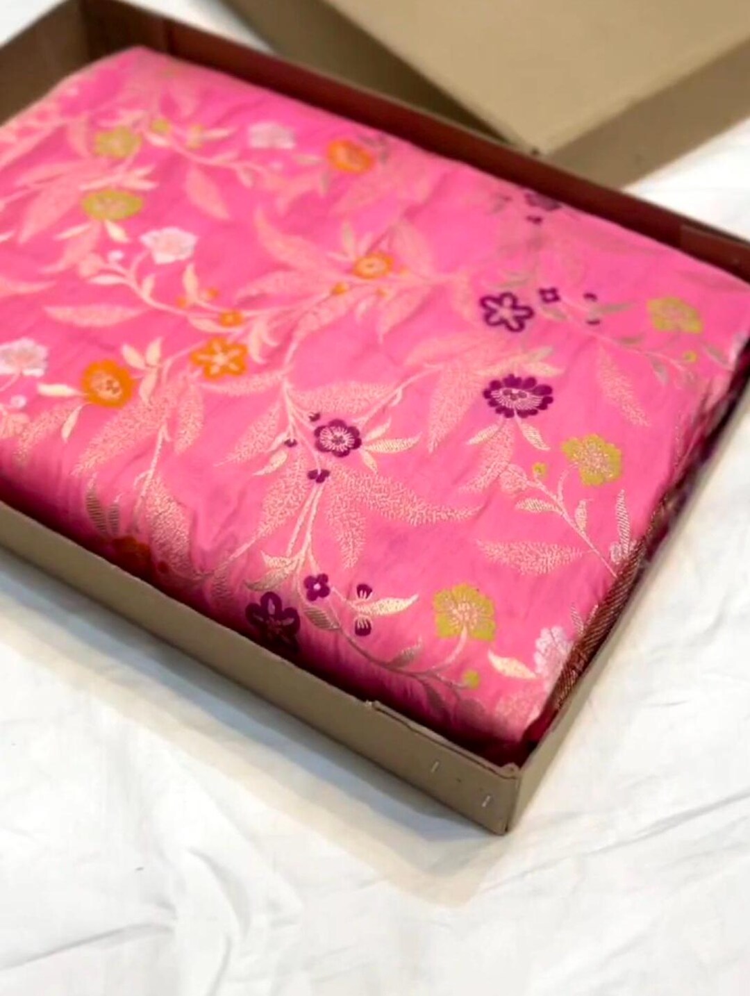 Pink - Brocade Handloom Pure Silk Banarasi Stole with Tassels 04 main image 0
