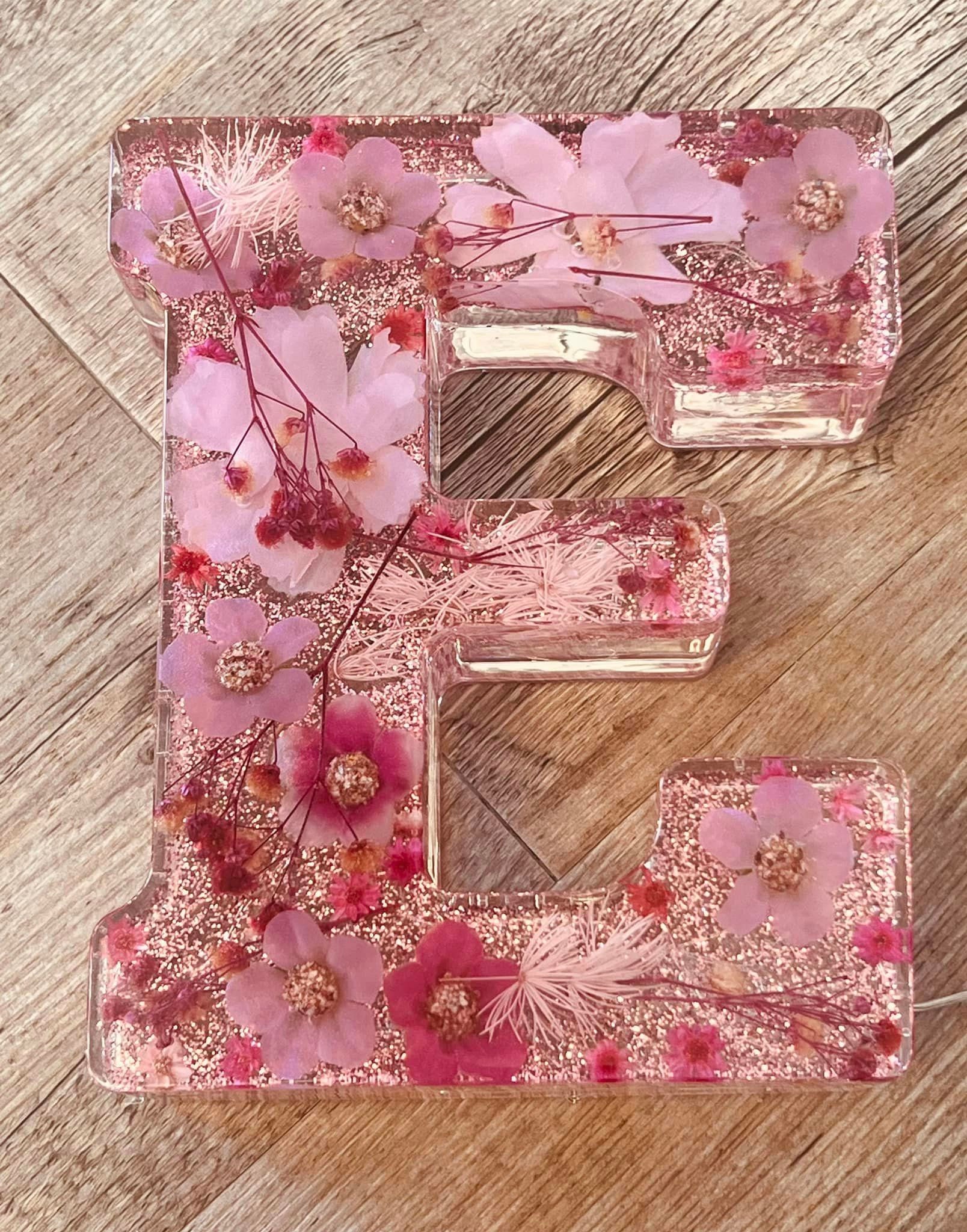 Alphabet Light up Resin Letters /flower Resin Letters / Freestanding