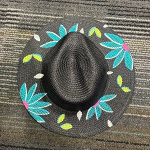 Handpainted Straw Hat/summer hat/beach hat/ fashion hat/ boho