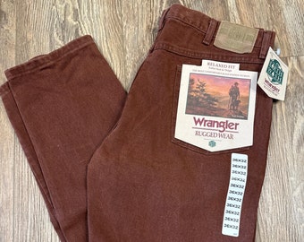 Men's Brown Rugged Wear Jeans Vintage Wrangler NWT.